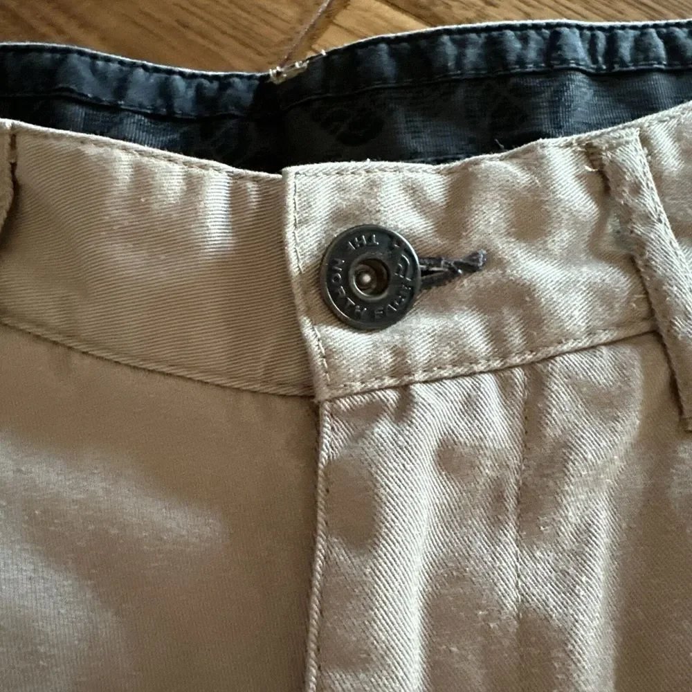 The North Face Mens Regular Fit‎ Flat Frot Shorts Outdoor Casual Shorts 32